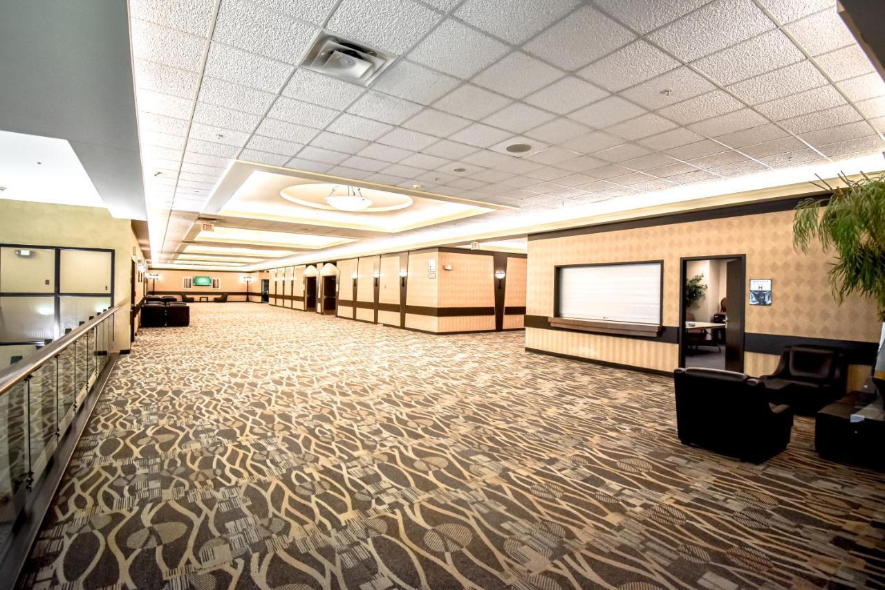 Canad Inns Destination Centre Club Regent Casino Hotel Winnipeg Eksteriør bilde